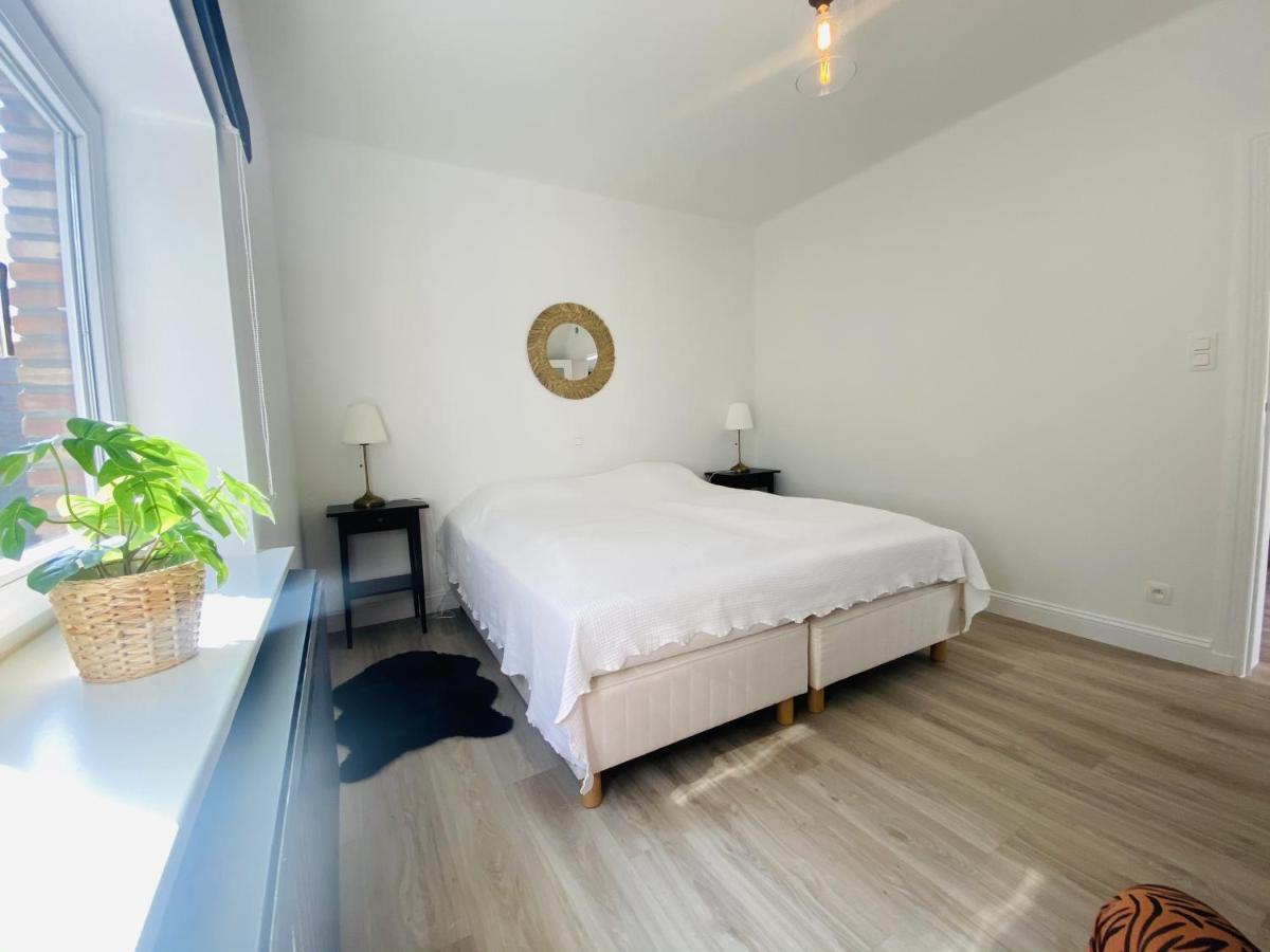 Lovely, Renovated Appartment, Near The Beach. De Haan Exterior photo
